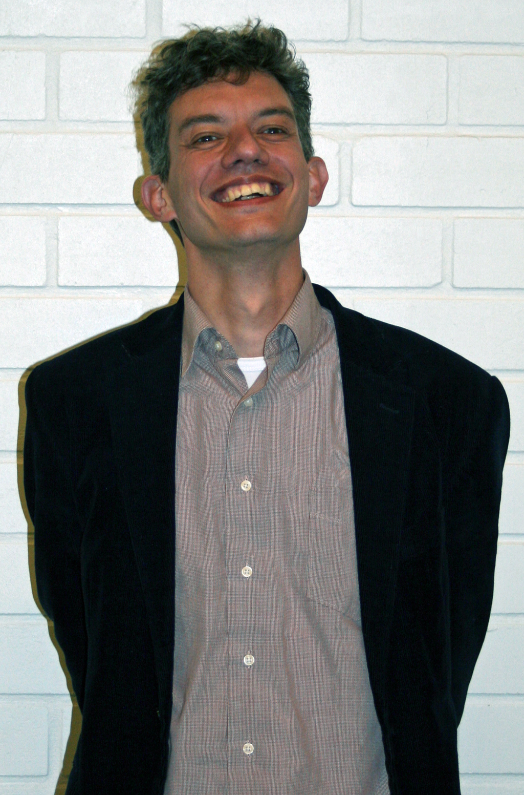 Over Ron Droog – Holy Passion Church